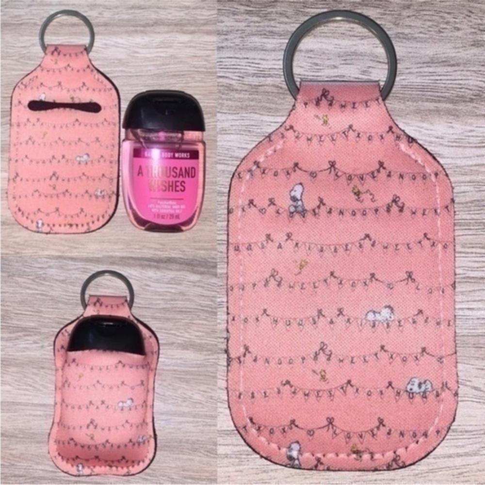 Last 1! Peanuts snoopy love pink hand sanitizer holder new
